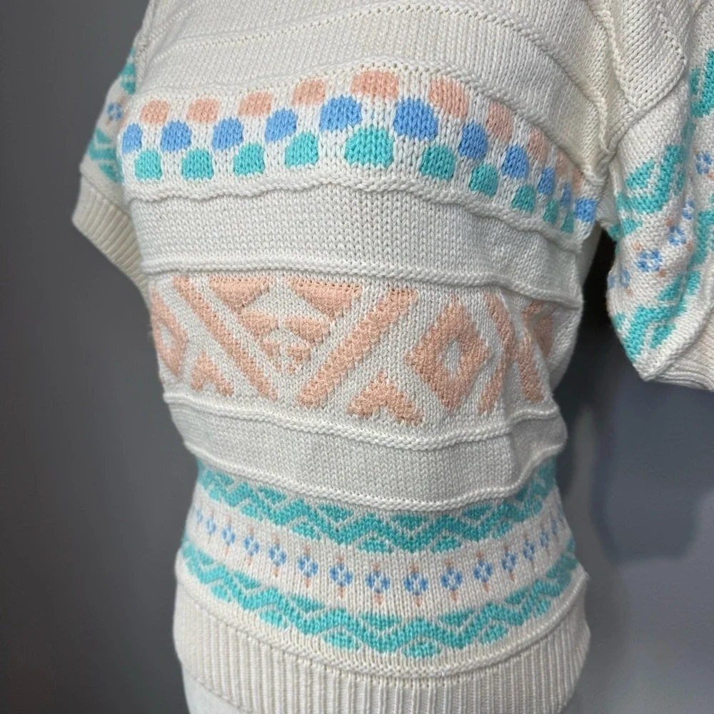 Sakura Sport Cream Knit Sweater - Picture 3 of 6